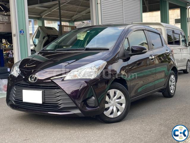 Toyota Vitz F Safety 2019 large image 0