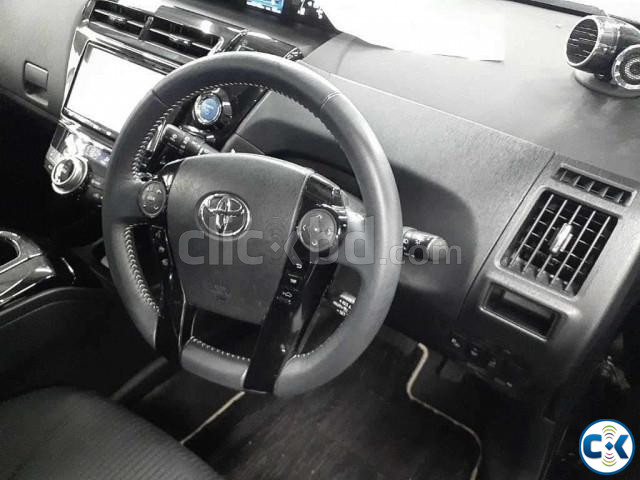 Toyota Prius Alpha S Tune Black 2019 large image 1