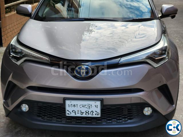 Toyota C-HR G 2017 large image 0
