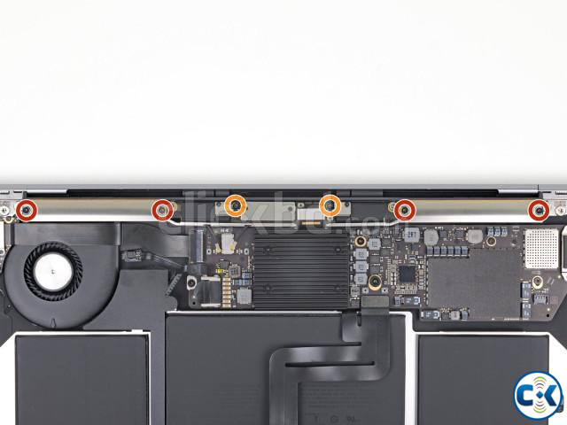 MacBook Pro 13 Touch Bar A1989 Repair Service large image 0