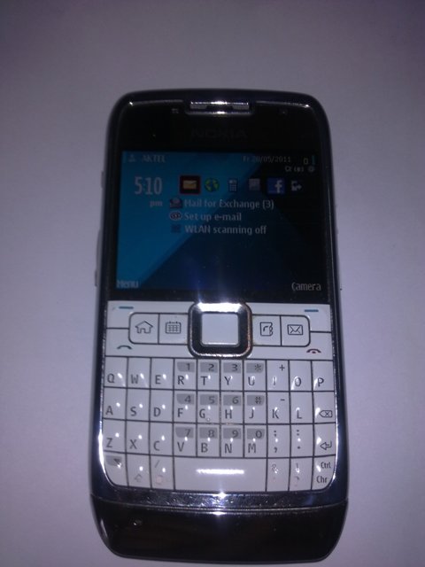 Nokia E71 White  large image 0