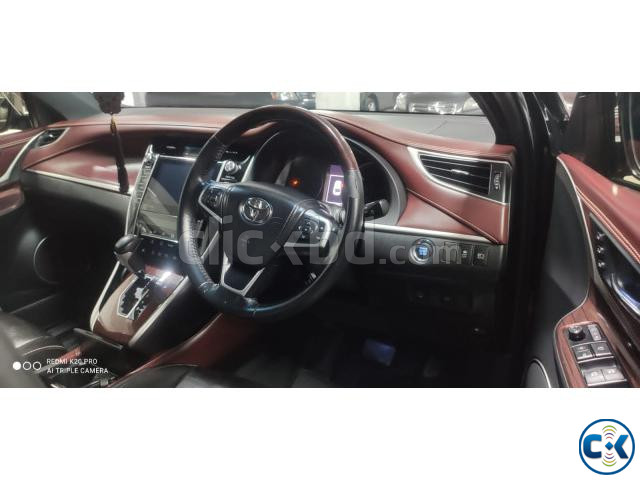 TOYOTA HARRIER large image 2