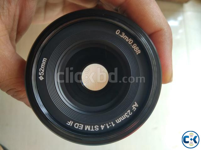 Viltrox AF 23mm f 1.4 XF Lens FUJIFILM X-Mount large image 1