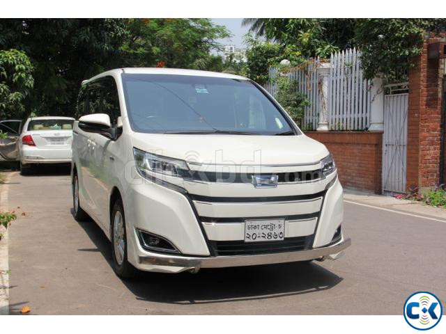 Toyota Noah G Package Power Door 2017 large image 0