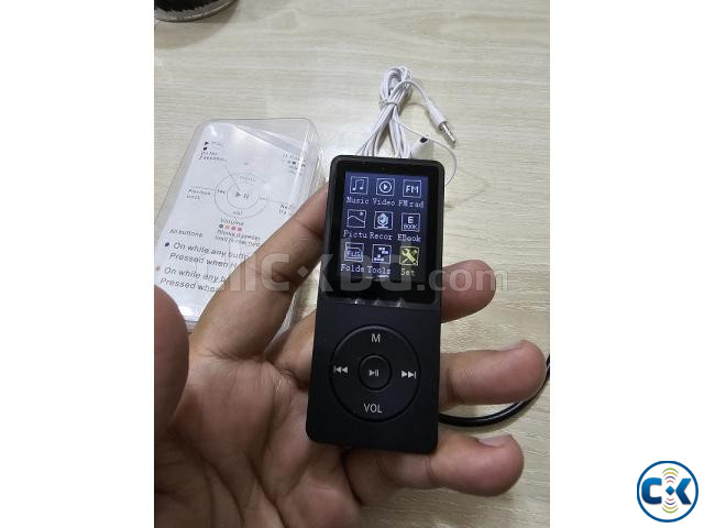 D9 MP3 MP4 Music Player FM Radio Black large image 2