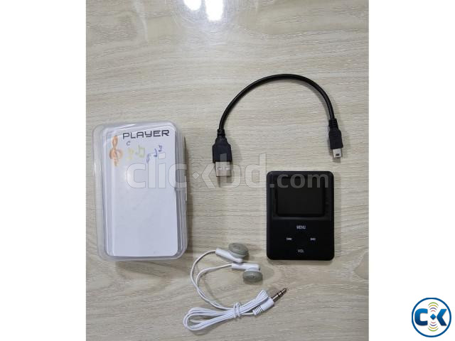 AR16 Mp3 Mp4 Player with FM Radio Black large image 1