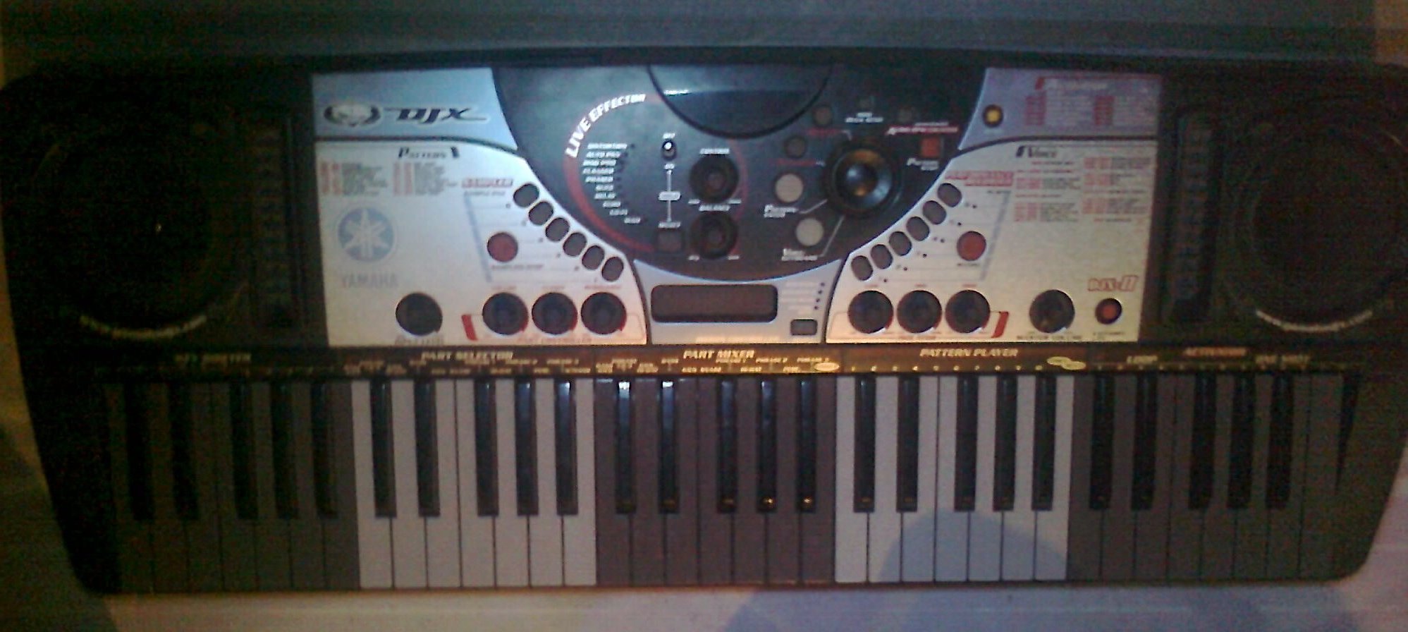 YAMAHA DJX 2 pro keyboard large image 0