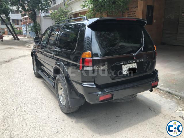 Pajero sports large image 2