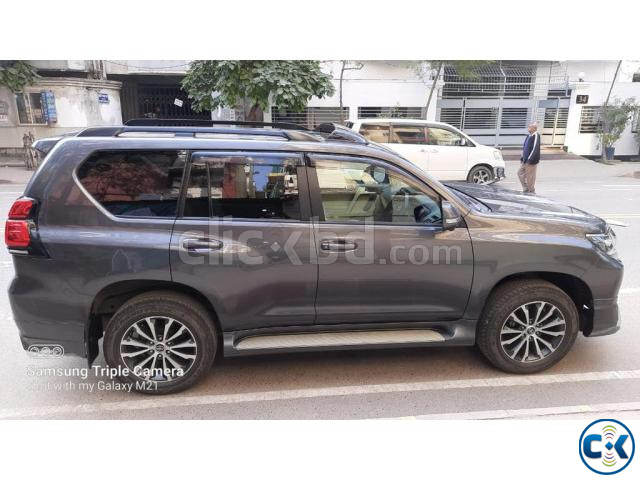 TOYOTA LAND CRUISER PRADO large image 1