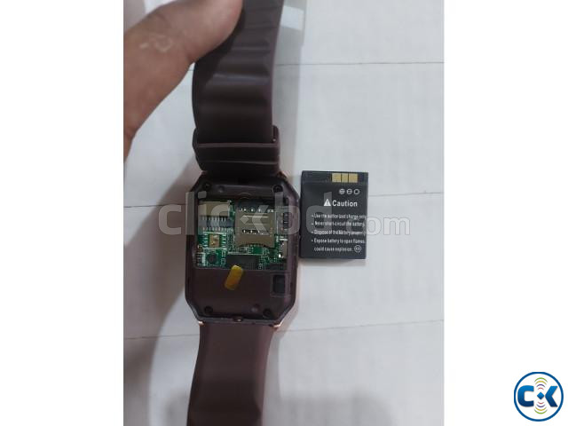 DZ09 Smart Watch Single Sim Touch Display Call SMS - Gold large image 1