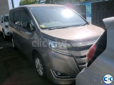 Toyota Noah HYBRID G 2018