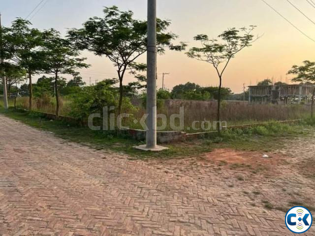 Visit Verify then Buy your land 100 READY at Modhucity | ClickBD large image 1