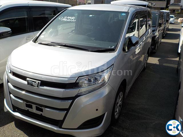 TOYOTA NOAH NON-HYBRID 8-SEAT  large image 4