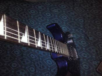 Ibanez gio with zoom 505 guitar processor large image 0