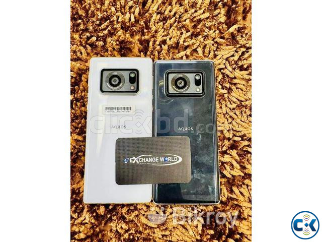 SHARP Aquos R6 888SD  large image 1