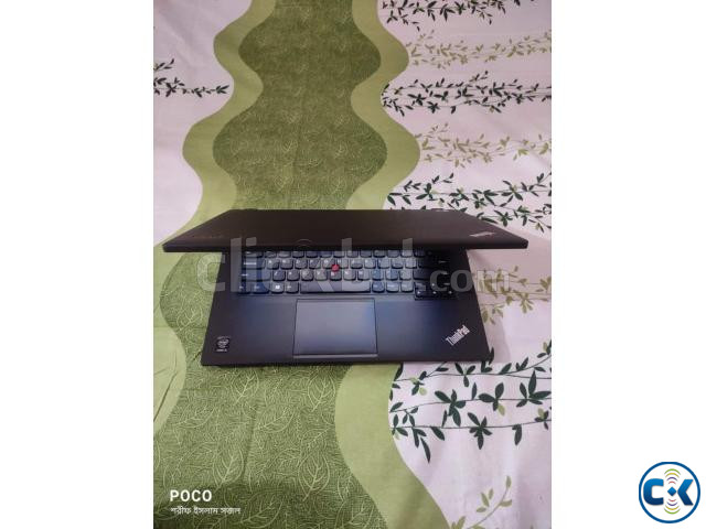 Lenovo Thinkpad 8gb ram 128ssd 3hr battery super fast large image 2