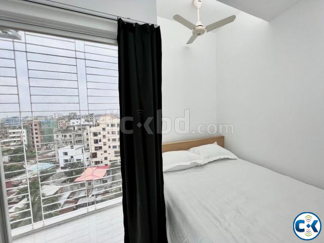Rent Furnished Two -bedroom Flat for a Comfortable Stay in B large image 2