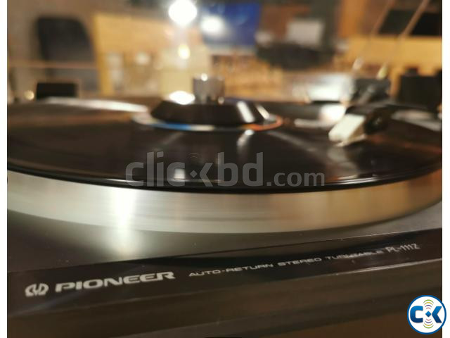 Pioneer Semi Automatic Turntable large image 3