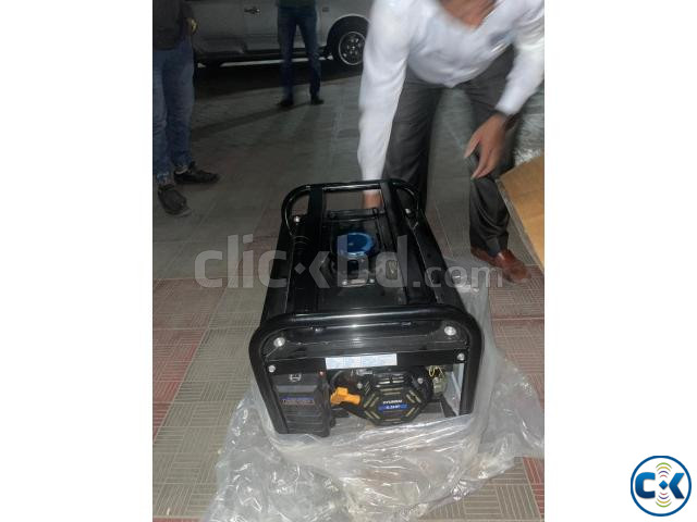 Brand new Hyundai Generator 3000watts large image 0