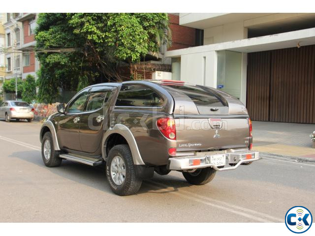 Mitsubishi L200 Double Cabin Carryboy Sunroof 2010 large image 1