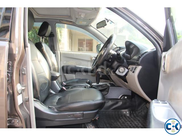 Mitsubishi L200 Double Cabin Carryboy Sunroof 2010 large image 2