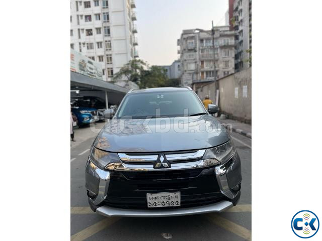 Mitsubishi Outlander New Shape 2016 large image 0