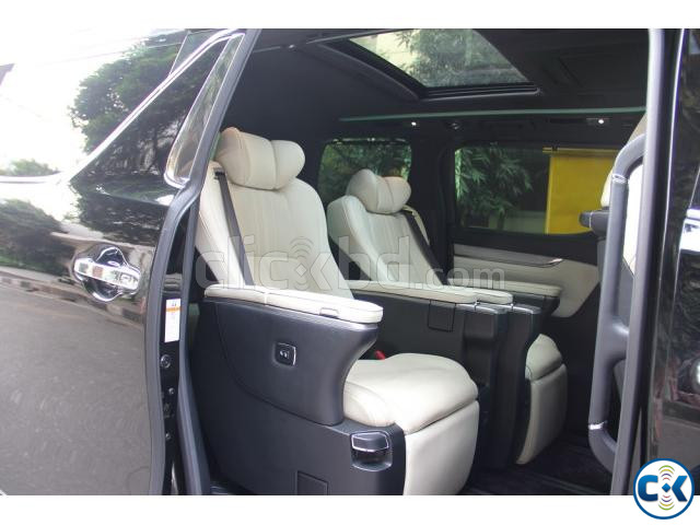 Toyota Alphard Executive Lounge E-Four Sunroof 2019 large image 3
