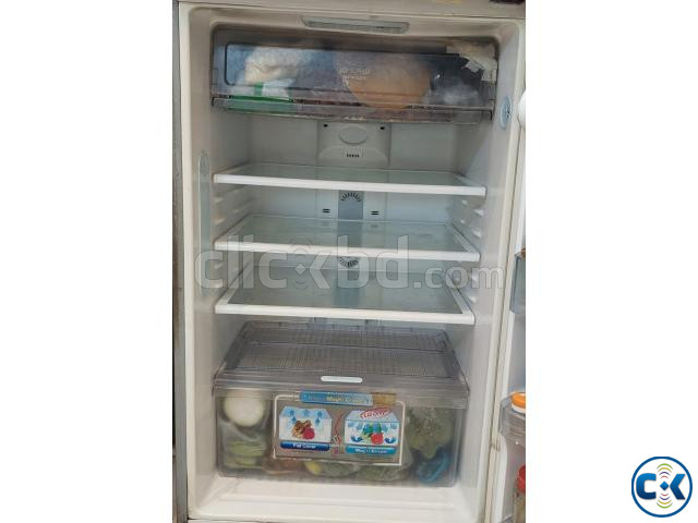 Refrigerator large image 0