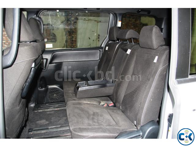 Toyota Noah G Package 2017 large image 4