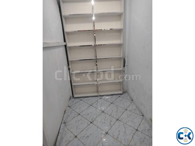 দোকানের ডিসপ্লে ও র ্যাক সহ মালামাল বিক্রি করা হবে large image 2
