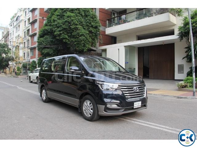 Hyundai H1 New Shape Sunroof 2021 large image 0