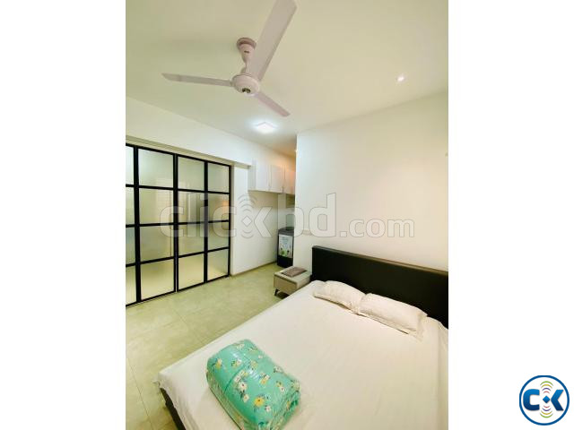 Rent a Stylish Furnished 2-Bedroom Apartment in Baridhara. large image 0