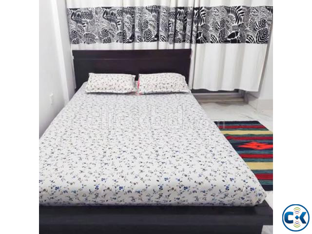 Mehogoni wood Queen Size Bed for Sale large image 3