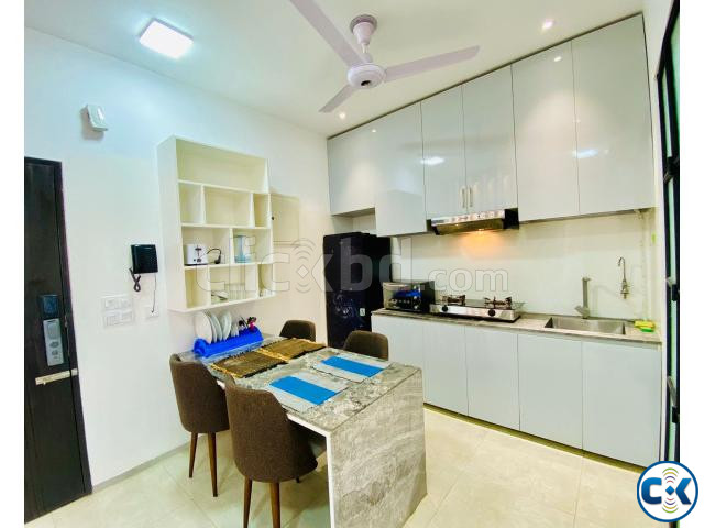 Rent a Stylish Furnished 2-Bedroom Apartment in Baridhara. large image 2
