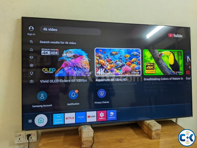 Samsung TU7000 65 4K UHD 7 Series Smart LED TV large image 0