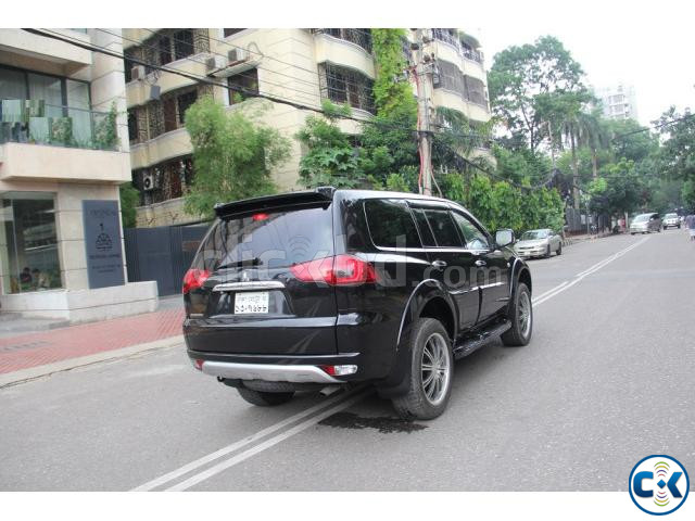 Mitsubishi Pajero Sports 7 Seater 2013 large image 1