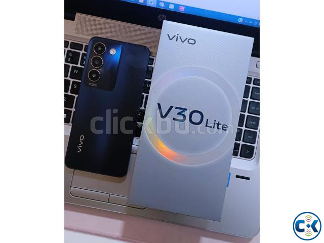 Vivo V30 Lite large image 3