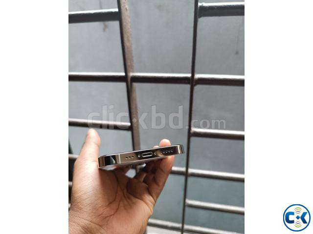 Apple iPhone 13 Pro Silver 256 GB large image 2