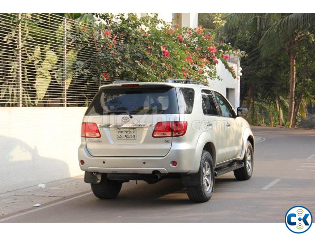 Toyota Fortuner 2006 Powerful 7-Seater SUV large image 1