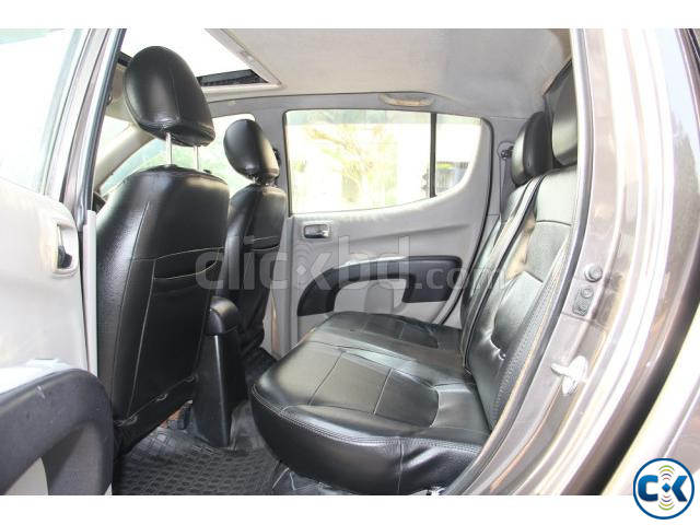 Mitsubishi L200 Double Cabin Carryboy 2010 large image 3