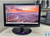 16.5 inch LED HD Samsung Monitor
