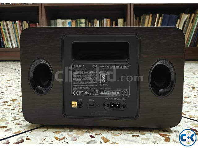 Edifier D32 Hi Res Bluetooth Speaker large image 0