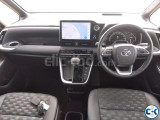 Toyota Voxy 2023