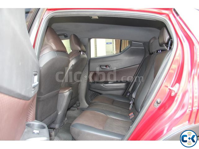  Toyota C-HR G-LED Package 2017 Red Wine  large image 4