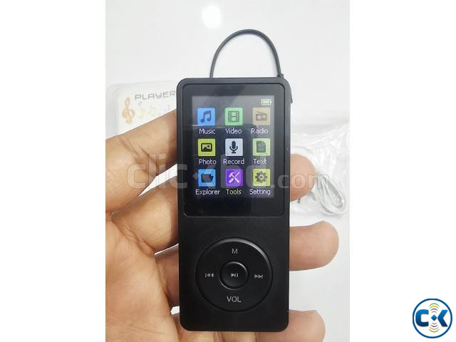D9 MP4 Player 1.8 inch Color Screen 8GB Music Player FM Radi large image 3