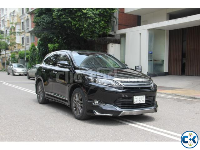 Toyota Harrier Premium Package Sunroof Power Seat 2013 large image 0