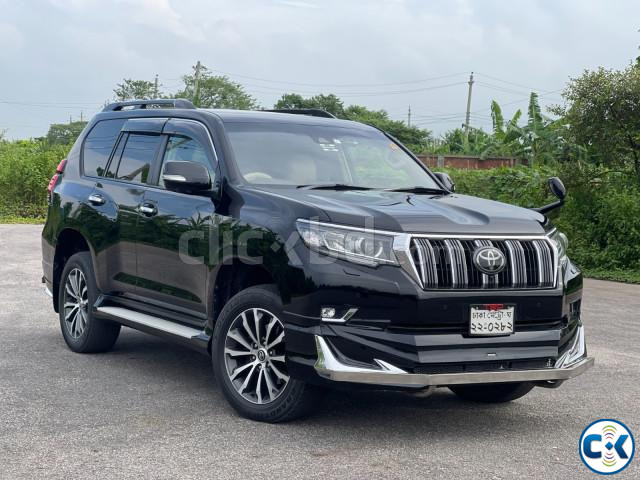 Toyota Land Cruiser Prado TX LTD 2018 large image 2