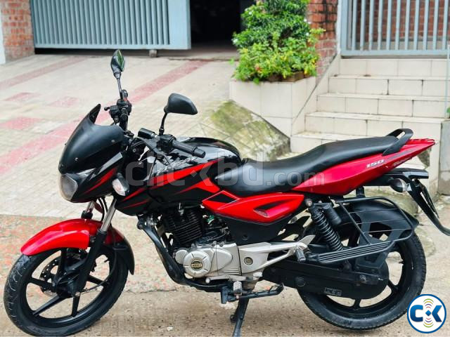 Bajaj Pulsar 150cc large image 1