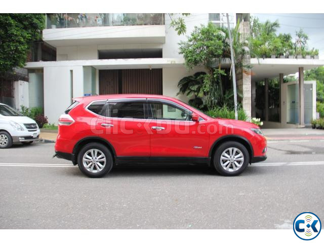 Nissan X-Trail New Shape 2015 large image 1