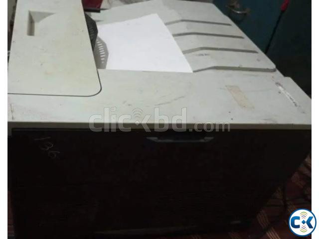 HP Laserjet enterprise m750 large image 2